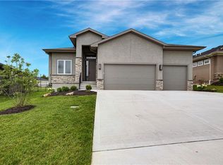 9836 Shady Bend Rd, Lenexa, KS 66227