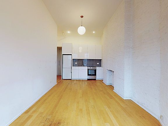 5th image of 759 Saint Nicholas Ave APT 2A