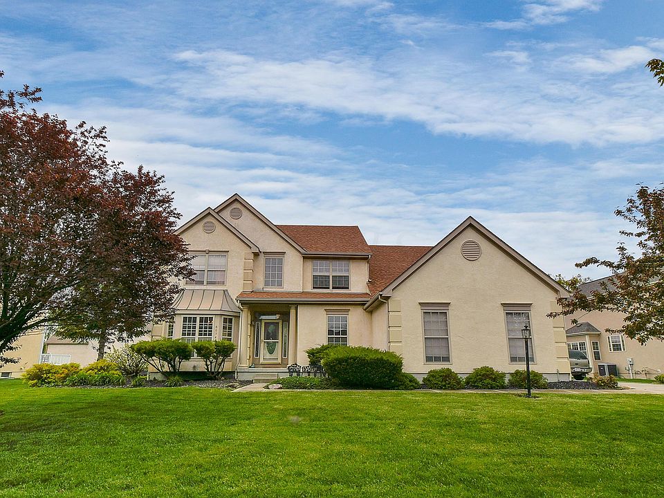 1st image of 6074 Castlebury Blvd
