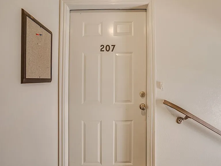778 E 560 N #207 — Photo 1