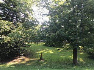409 E Chatsworth Ave, Glyndon, MD 21136