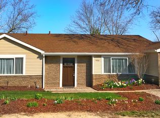 903 S Long Lake Blvd, Lake Orion, MI