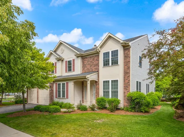 29567 N Birch Ave, Lake Bluff, IL 60044