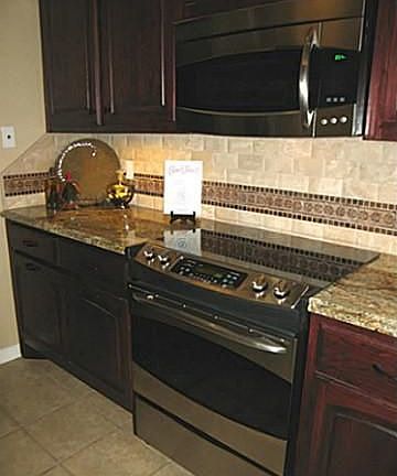 3rd image of 6804 Mesa Dr