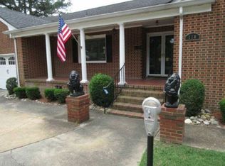 110 Lenwil Dr, Chesapeake, VA 23325