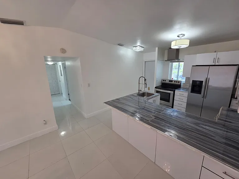 20845 Grouper Dr — Photo 5