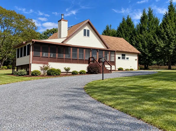 3171 Chippewa Trl, Albrightsville, PA 18210