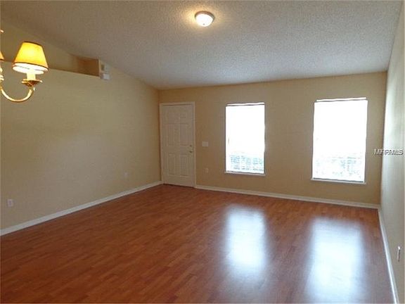 3rd image of 406 Ohio Way