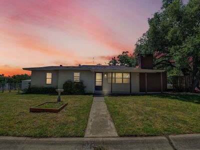 323 W Rentz St, Weatherford, TX, 76086