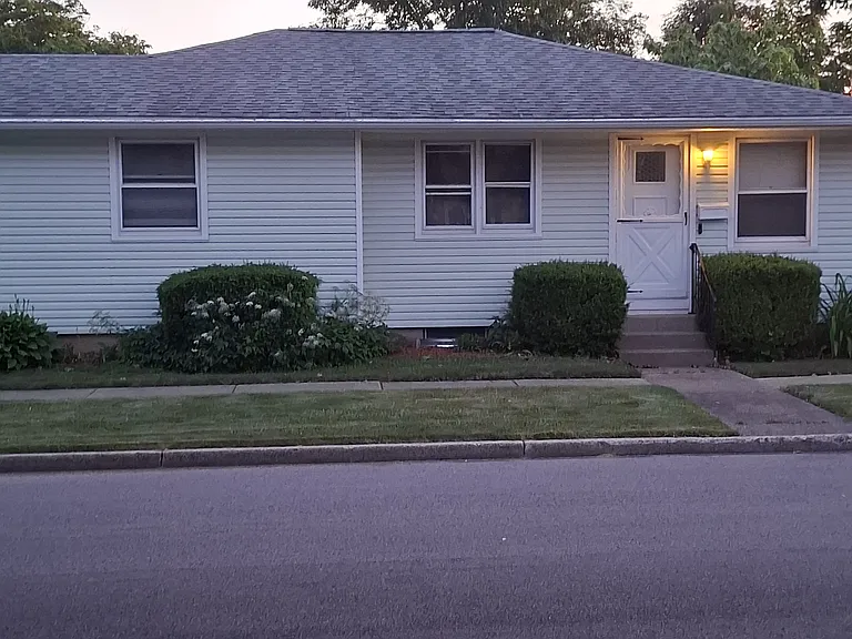 Remington Dr — Photo 1