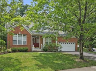 48 Landau Rd, Basking Ridge, NJ 07920