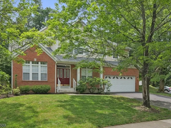 48 Landau Rd, Basking Ridge, NJ 07920