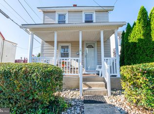 102 Harding Ave, Morton, PA 19070