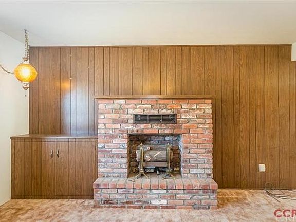 4th image of 595 Mitchell Dr