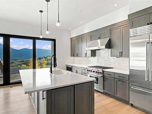5th image of 157 Snowmass Road