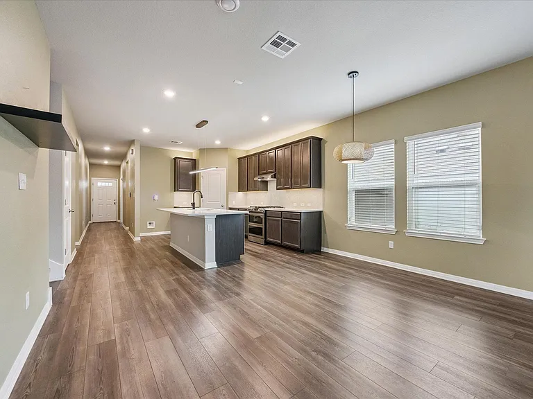 11611 Copperstone Ave — Photo 10
