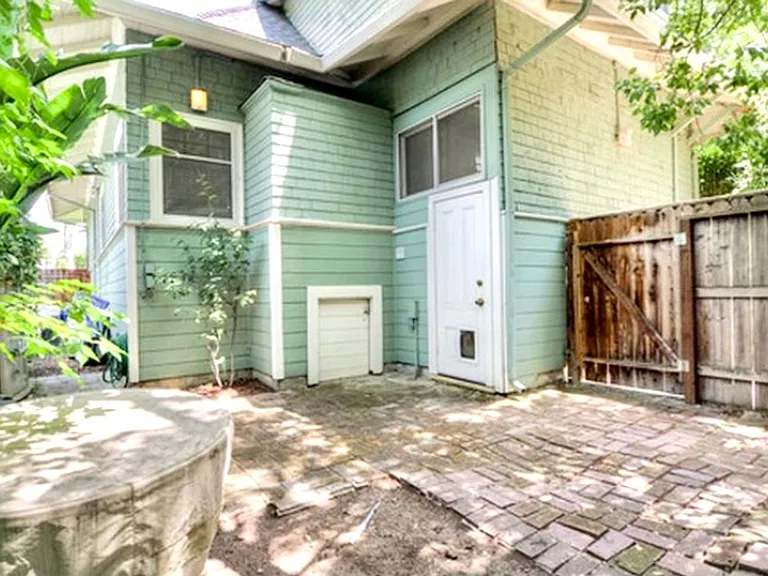 2530 O St — Photo 20
