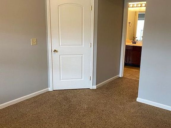 4th image of 2057 Ty Ln #7