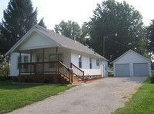934 N Church St, Jacksonville, IL 62650
