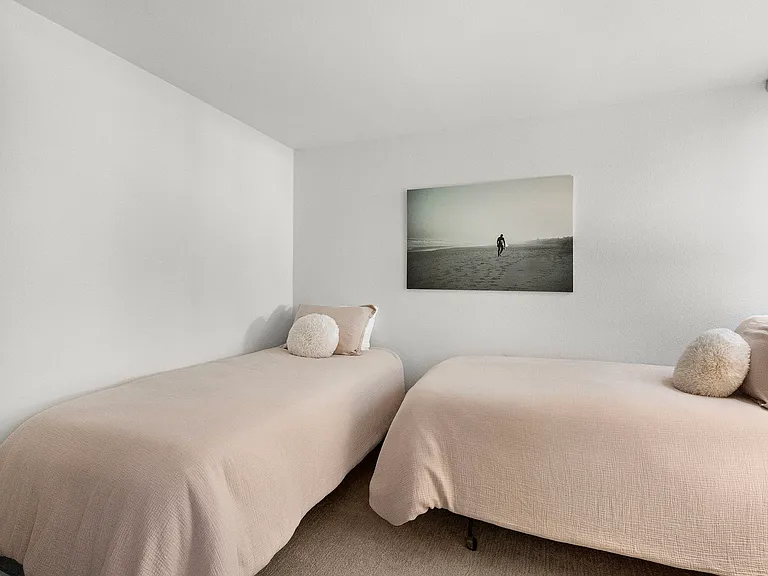 405 Avenida Granada — Photo 10