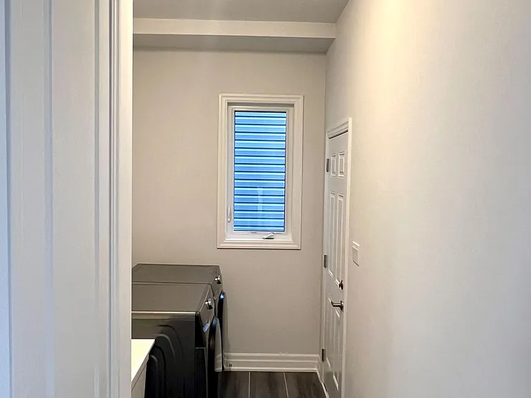 156 Union Blvd — Photo 9