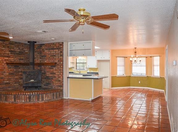 3rd image of 211 Ketumsee Cir
