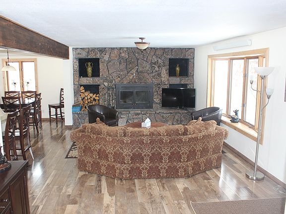 4th image of 180 Vista Dr W