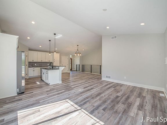 4th image of 1344 Sand Springs Dr SW #44