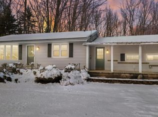 W6364 Westwind Rd, Plymouth, WI 53073