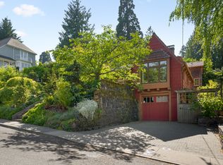 2731 SW Old Orchard Rd, Portland, OR 97201