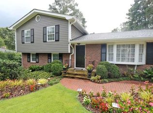 575 White Oak Dr SW, Marietta, GA 30060