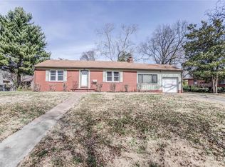 944 Douglas St, Alton, IL 62002