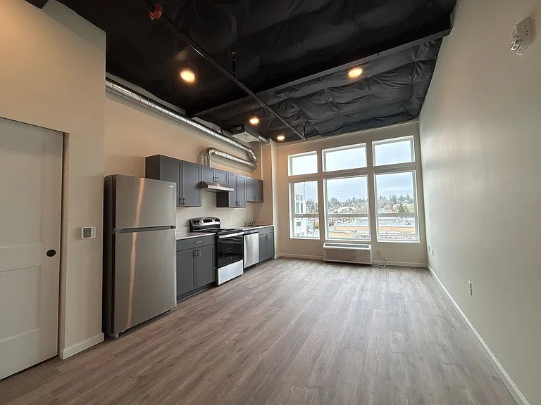 The Malt House Apartment Homes — Photo 10