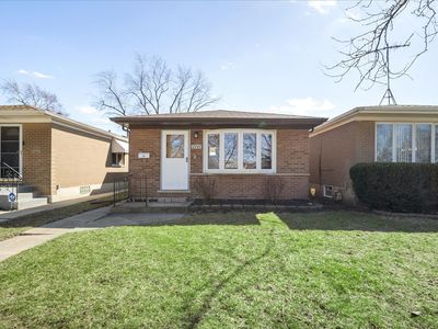 2747 E 130th St, Chicago, IL, 60633