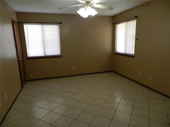 5th image of 11464 David Carrasco Dr
