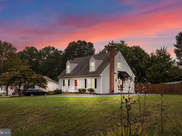 6026 Massaponax Dr, Fredericksburg, VA 22407
