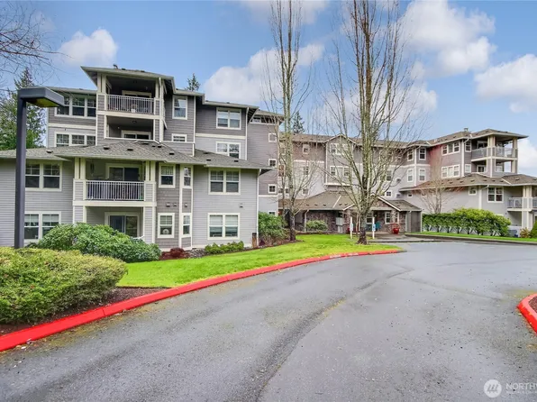 4535 Providence Point Place SE #205, Issaquah, WA 98029