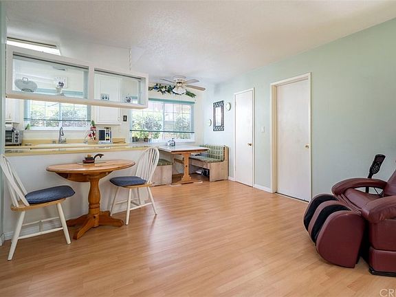 5th image of 27406 Dolton Dr