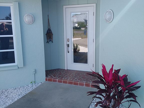 New hurricane front door