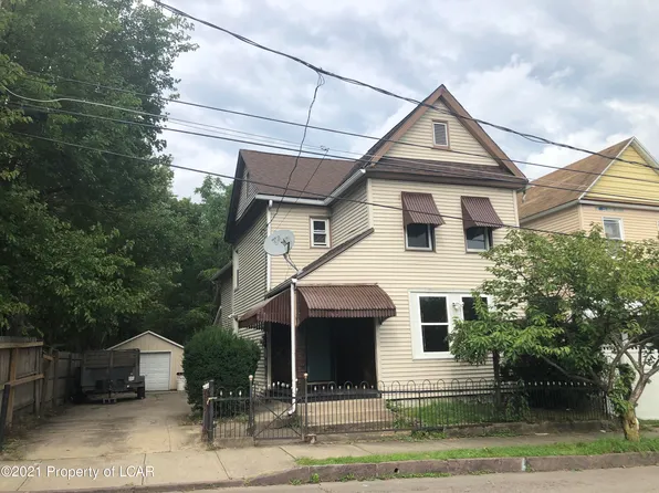 216 Jones St, Wilkes Barre, PA 18702