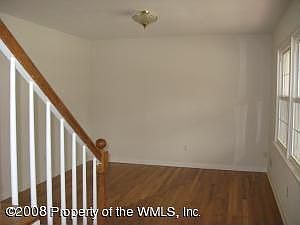 4th image of 242 Christopher Wren Rd