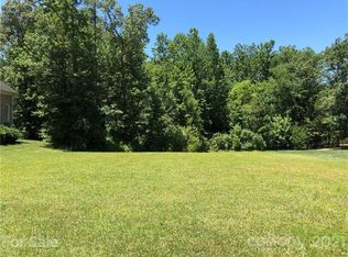 1233 Hadley Park Ln, Matthews, NC 28104