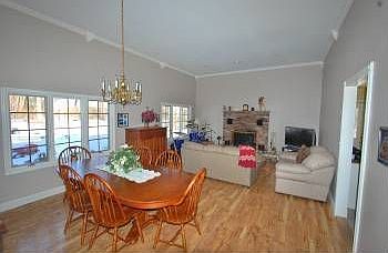 5th image of 7 Renier Ct