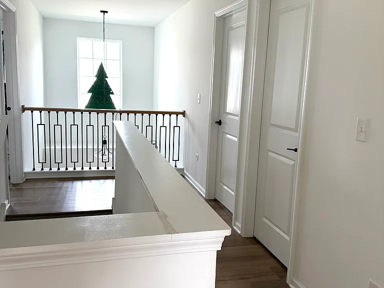 15210 S Emerson St — Photo 11