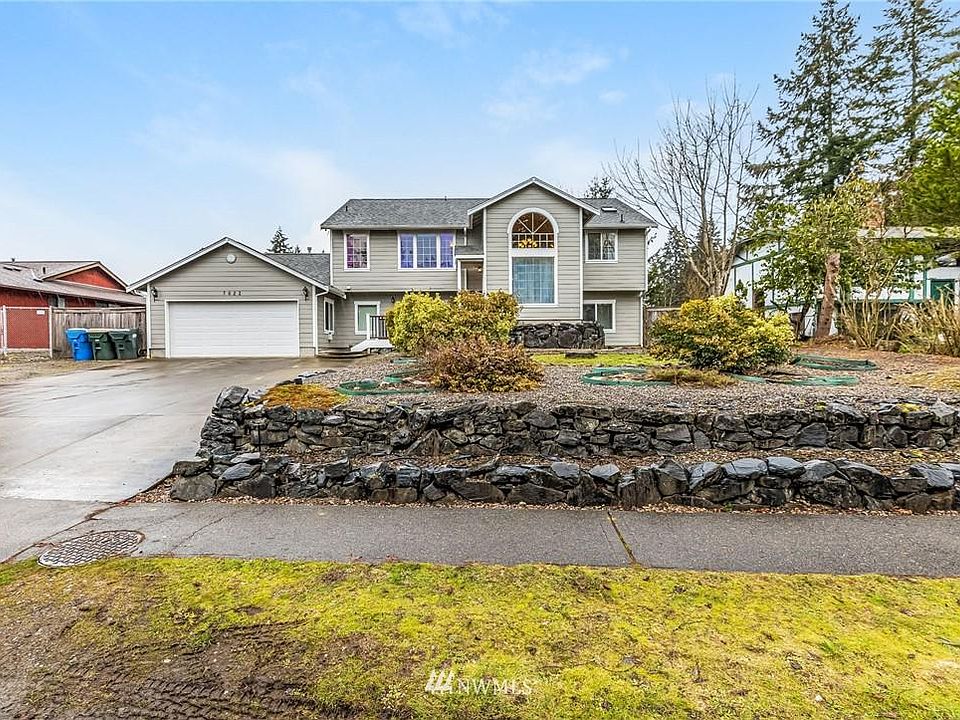 1st image of 7622 13th Ave NE