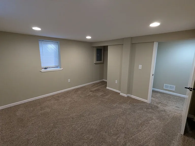 6228 Newton Ave S — Photo 60