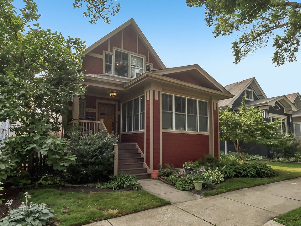 1st image of 824 S Taylor Ave