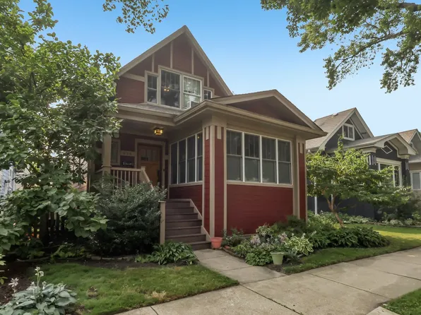 824 S Taylor Ave, Oak Park, IL 60304