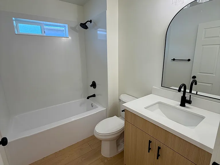 126 Birch St #A — Photo 7