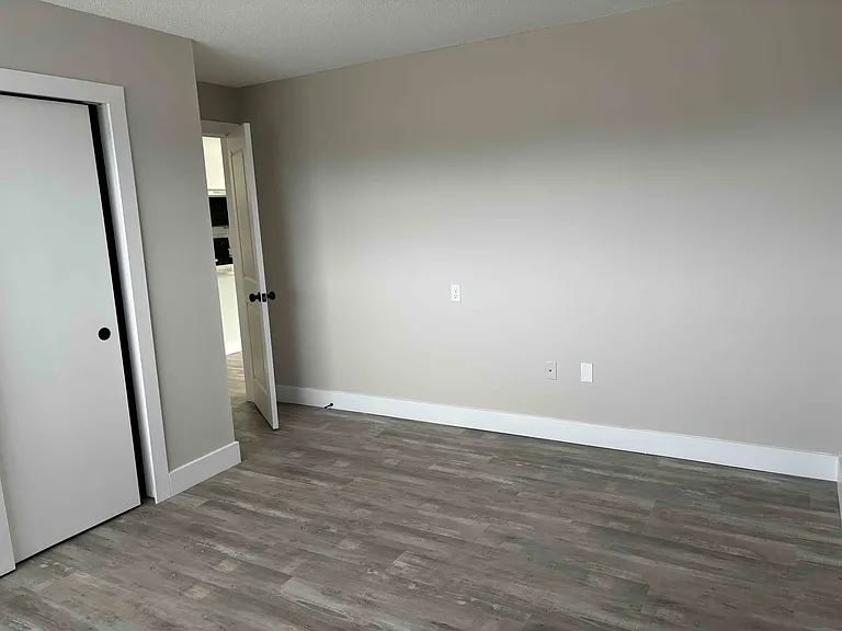 321 Johnson Ave — Photo 45